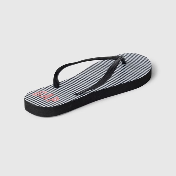 NWT GAP Logo Flip Flops Color: Black White Stripe - Picture 4 of 5